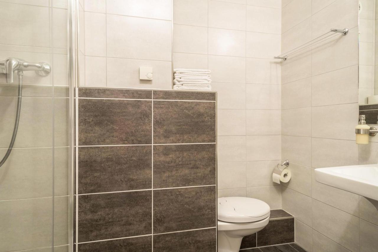 Apartment Fuer Zwei Meersburg Esterno foto